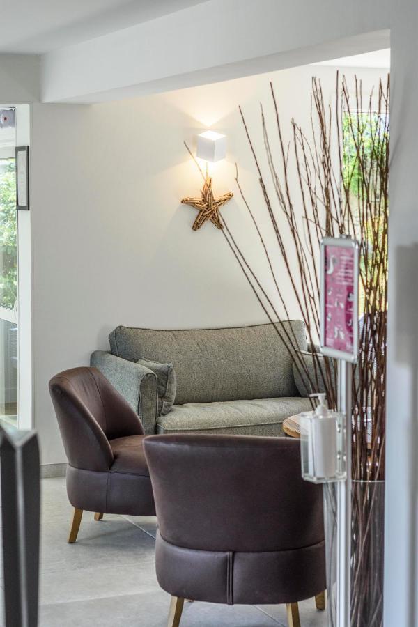 Hotel Le Clos Fleuri Le Palais Zewnętrze zdjęcie