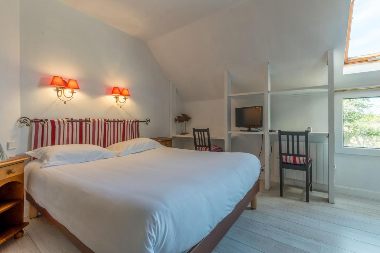Hotel Le Clos Fleuri Le Palais Zewnętrze zdjęcie